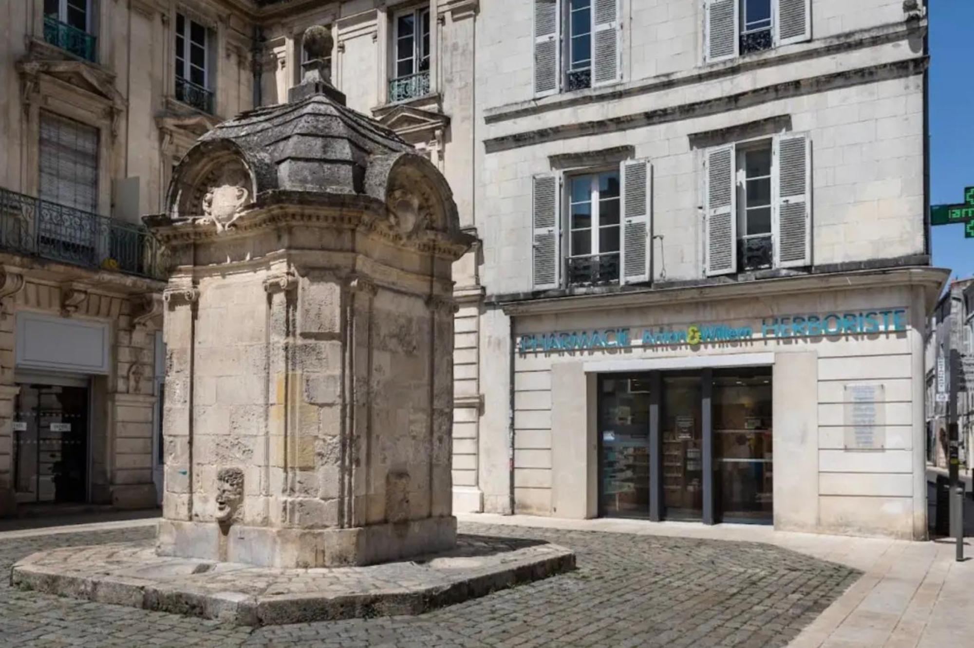 Les Apparts De Charly Duplex Cosy Au Marche Hyper Centre La Rochelle Tout A Pied Dış mekan fotoğraf